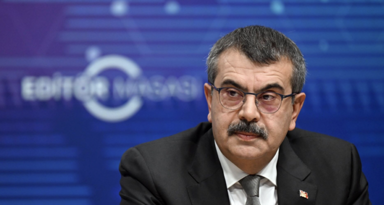 Eğitimde Adalet İhtiyacı: #YusufTekinistifa Etiketiyle İstifa Talepleri Yükseliyor